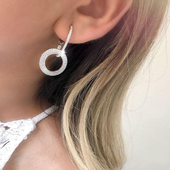 CRYSTAL DROP HOOPS EARRINGS - Picture 6 of 6